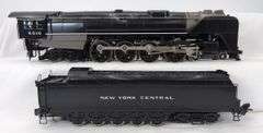 Modern Era Williams Electric Trains O Gauge No. 5602 Niagara 4-8-4 steam loco and tender in box