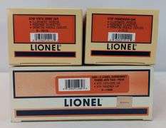 Modern Era Lionel O Gauge 6-11930 Warbonnet Santa Fe Passenger Cars NIB Mint