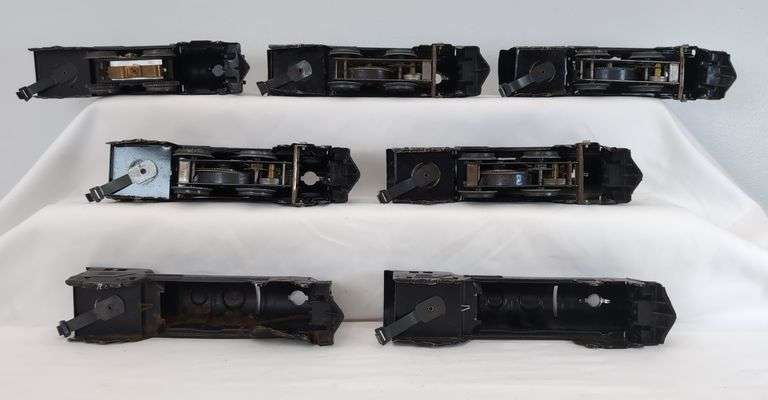 Lot of 15 Marx O Gauge electric, battery op, key wind steam locomotives