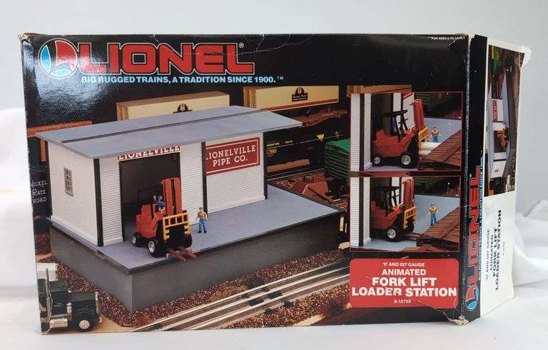 Lionel O and 027 Gauge Animated Fork Lift Loader Station 6-12798 in box image