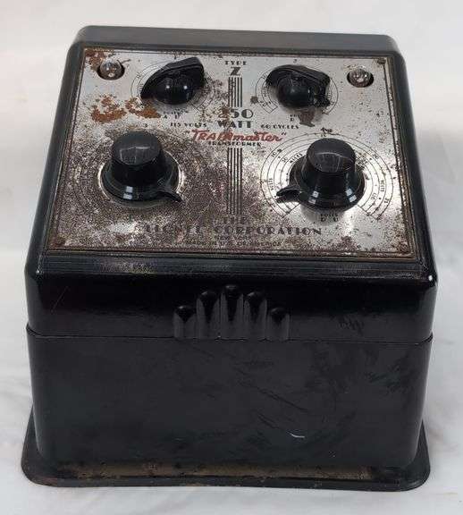 Lionel Trainmaster Type Z 250 Watt Transformer by The Lionel Corporation