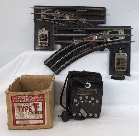 Prewar Lionel Standard Gauge pair of 223 RC Switches, one 222 Switch Control, Type T 100 Watts transformer image