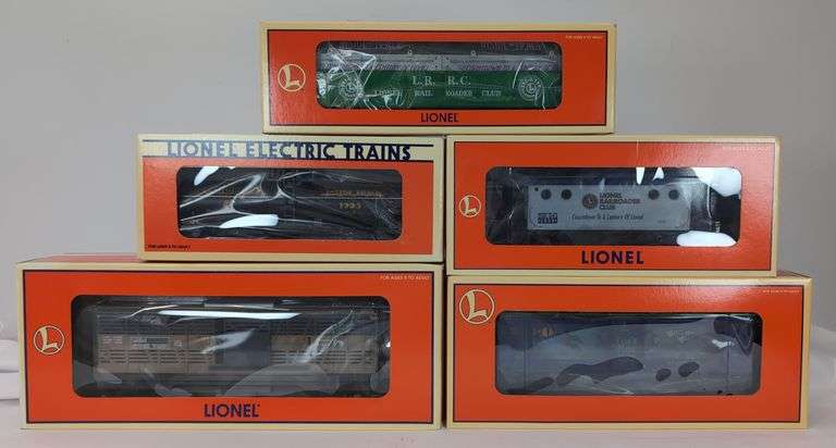 Modern Era Lionel O Gauge LRRC 19965, 19974, 19775, 19966, 19935 in box