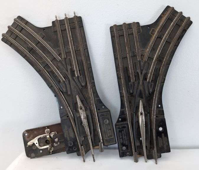 Lionel O Gauge switch parts, car chassis, wheels, trailing truck, More