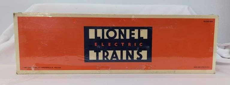 Modern Era Lionel O Gauge Operating Sawmill 6-12873 Mint in box