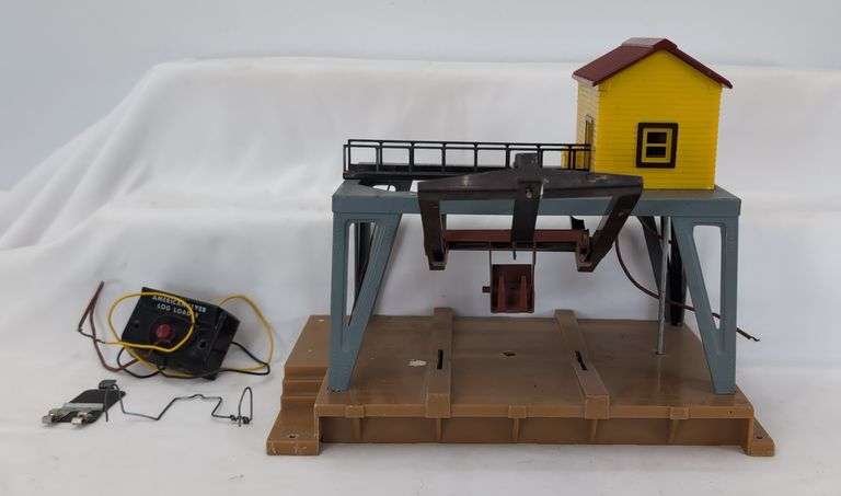 Postwar American Flyer S Gauge Log Loader Toy Train Operating Accessory