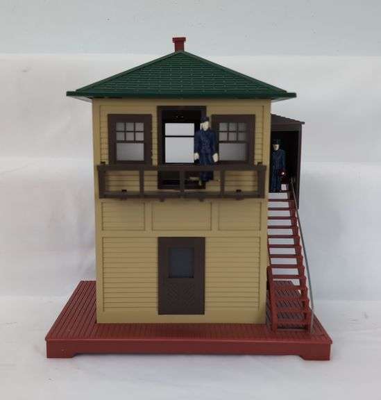 Modern Era Lionel O Gauge Operating Switch Tower Mint in box