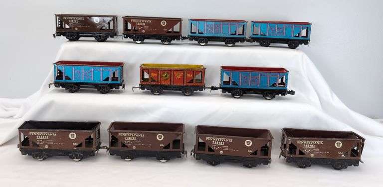 Lot of 17 Marx O Gauge 554 NP, 738701 PRR, 86000 D.L.&W. Coal Cars