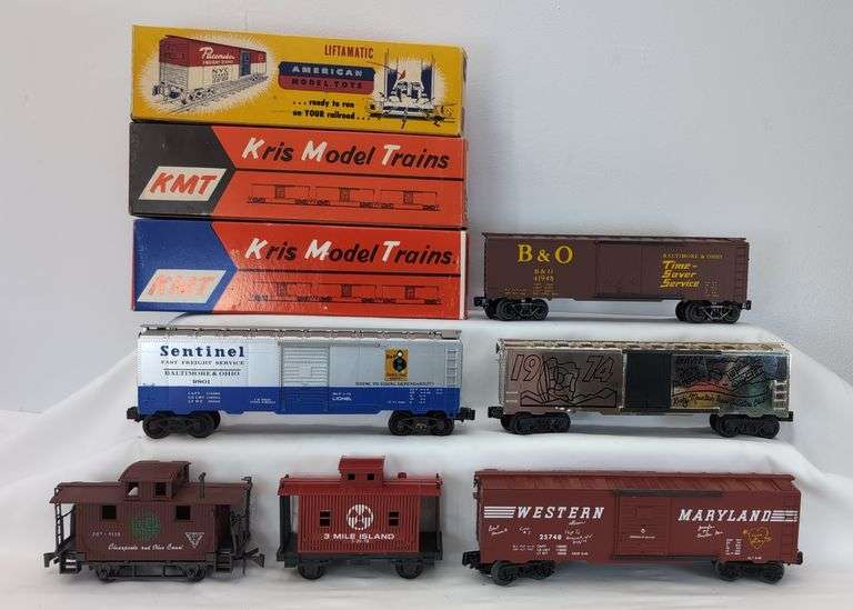 Postwar AMT/KMT O Gauge box and stock cars plus others some in box Newbraugh Brothers Toys image