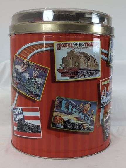 Lionel Trains Popcorn Tin with Battery Operated Train Set  unrun