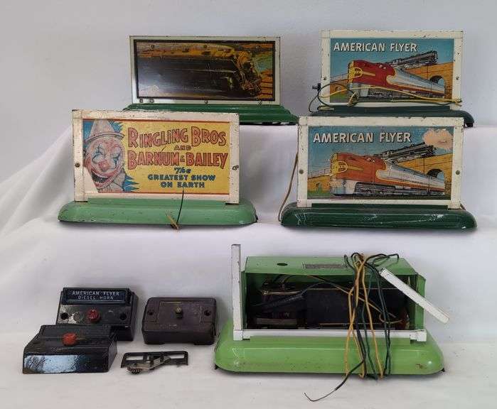 Prewar/Postwar O/S Gauge American Flyer and Ringling Bros billboards whistle horn image
