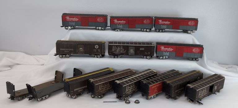 Lot of 14 Marx O Gauge 8 wheel box cars NYC UP PRR NYNH&H