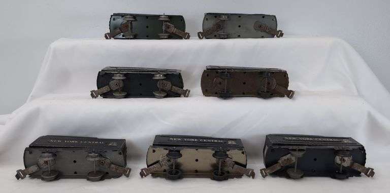Lot of 16 Marx O Gauge New York Central lithographed tinplate wedge tender variations