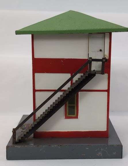 Postwar/Prewar American Flyer O/S Gauge Train Station Switch Tower Platform Lot