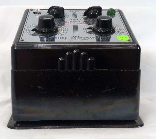 Lionel Trainmaster Type Z 250 Watt Transformer with Instructions