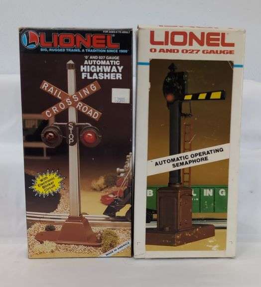 Modern Era Lionel O Gauge Train Accessories - Highway Flasher, Semaphore, Billboards, Ore Loads, Barrels