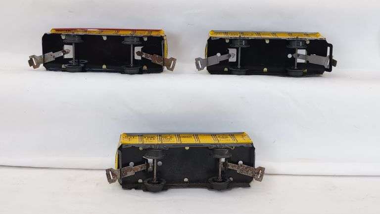 Lot of 33 Marx O Gauge Baltimore & Ohio 241708 gondolas with variations