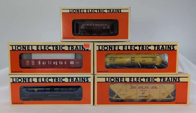 Modern Era Lionel O Gauge 16124, 16126, 16355, 19323, 19930 Mint in box