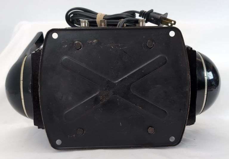 Postwar Lionel Type ZW 275 watts transformer