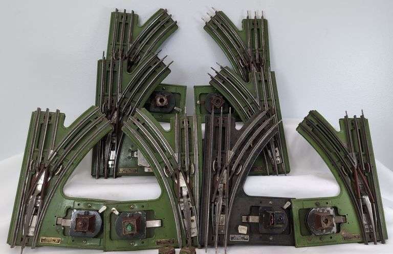 Prewar Lionel O Gauge three pair O21 one pair O12 Switches three lanterns image