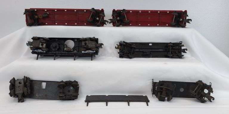 Postwar Lionel O Gauge 6810, 6175, 2472, 3461, 1007, X6014, 6014, X-1004, X2758, 3357 More