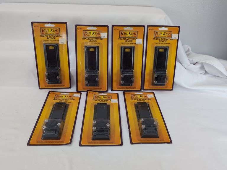 Modern Era Lionel and Rail King Lockons, Track Clips, and Activation Devices Mint