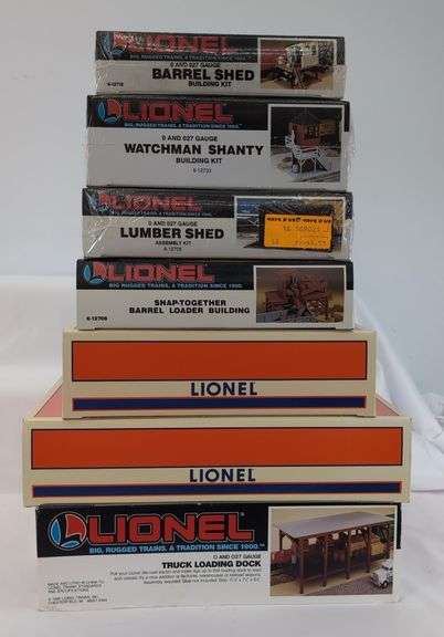 Modern Era Lionel O Gauge Building Kits 12718, 12733, 12705, 12706, 12900, 12901, 12884 Mint in box