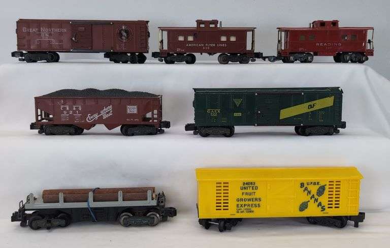Postwar American Flyer S Gauge 24052, 914, 921, 930, 922, 913, 630