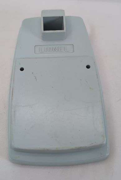 Postwar Lionel Plastics Engineering Labs Mark IV3229 and Electronics Labs 3203