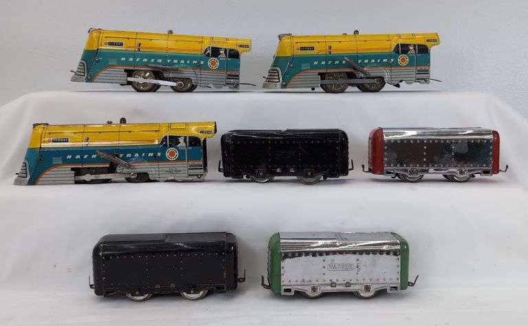 Hafner Wind-Up steam 115041 locomotives, 78100 tenders  and other tenders