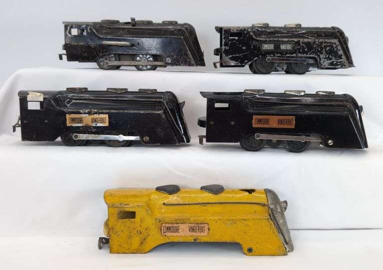 Lot of 5 Marx O Gauge NYC Commodore Vanderbilt electric and key wind steam locomotives