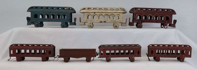 Tinplate Sheet Metal Toy Train Passenger Cars and Gondola image