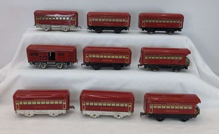 Lot of 15 Marx O Gauge red Bogota, Montclair, Observation, 547 REA, USM-1953 passenger trains