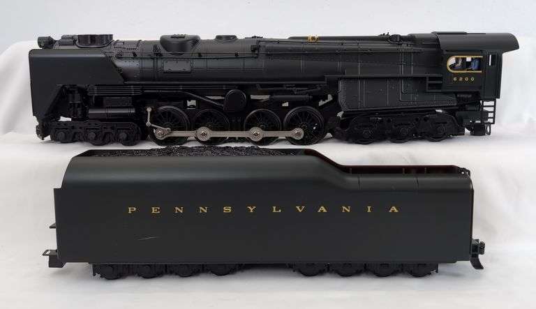 Modern Era Lionel O Gauge 6-38028 Pennsylvania S2 6-8-6 Steam Turbine loco and tender in box