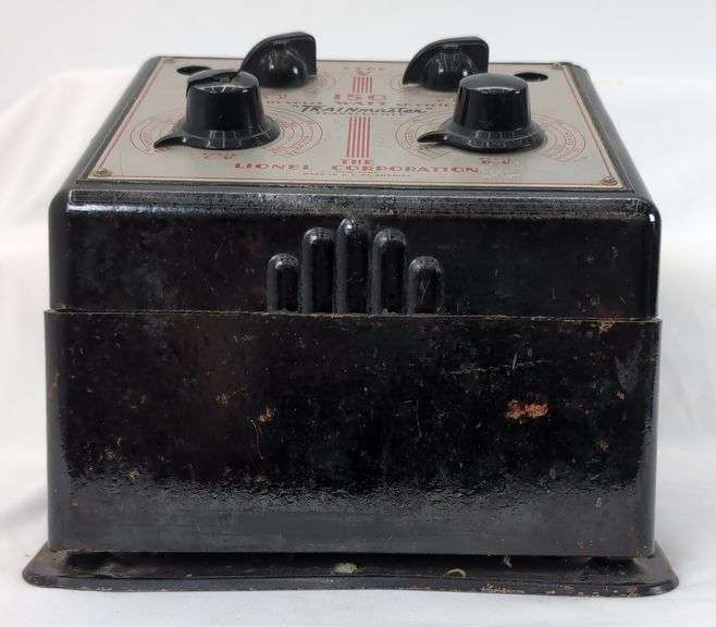 Lionel Trainmaster Type V 150 Watt 4 Throttle Transformer