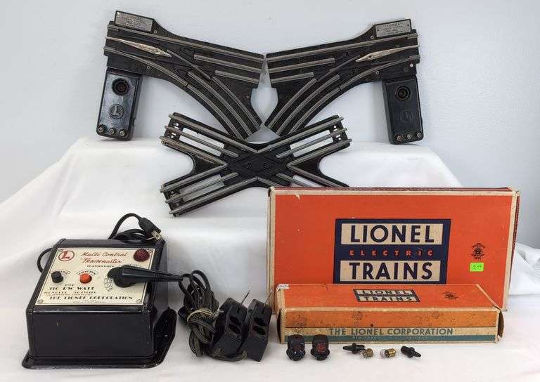 Lionel Type RW 110 watts transformer, O22 switches, O20X 45 degree, UCS some in box image