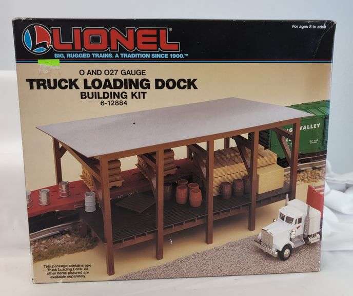 Modern Era Lionel O Gauge Building Kits 12718, 12733, 12705, 12706, 12900, 12901, 12884 Mint in box