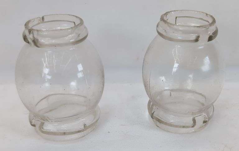 H.W. Diek Baltimore Maryland die-cast street lamps with removable globes