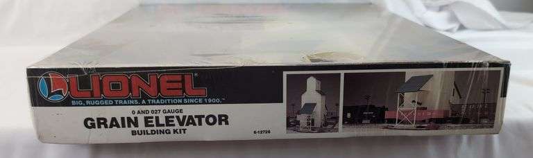 Modern Era Lionel O Gauge Grain Elevator Building Kit 6-12726 Mint in box