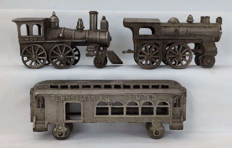 Cast Iron Pennsylvania Limited combine car, No. 400 2-4-0 , unnumbered 2-4-0 floor toys