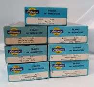 Athearn HO NH Budd cars, SF passenger cars, Swift reefer in original boxes