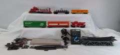 HO Scale Tyco Diesel freight train set with Engine, Rolling Stock, Track and Accessories