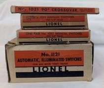 Lionel O27 track, 1021, 1022, 1024, 1121 and More some in box