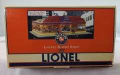 Modern Era O Gauge Lionel Hobby Shop Diorama - 6-32998 Mint in box