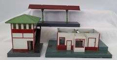 Postwar/Prewar American Flyer O/S Gauge Train Station Switch Tower Platform Lot