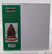 Modern Lionel 14125 Holiday Collection Christmas Tree with 400E Train Mint C10