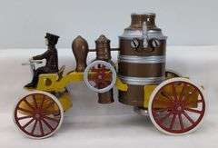 Mike's Train House MTH Kingsbury Firehouse & Pumper Wind-Up Toy Set Mint in shipper