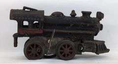 Prewar cast Iron O Gauge key wind steam locomotive American Flyer?