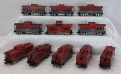 Lot of 11 Marx O Gauge lithographed tinplate Cabooses - 20102 NYC & 92812 Reading Lines