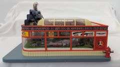 Modern Era O Gauge Lionel Hobby Shop Diorama - 6-32998 Mint in box